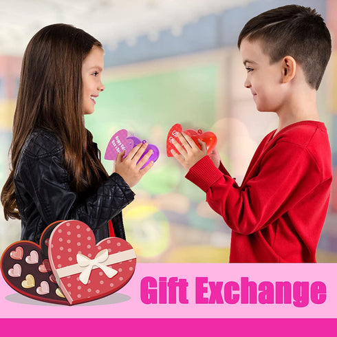 Kids Valentine Toy Cars Set, 28Pcs Animal Pull Back Cars Filled Hearts and Valentine Cards in 4 Colors for Kids Valentine Classroom Gift Exchange/Valentine Party Favors/Game Prizes/Carnivals Gift