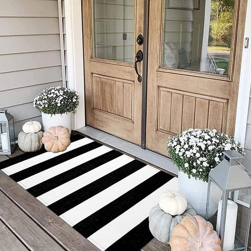 Black and White Outdoor Runner Rug 27.5'' x 43'',Washable Striped Layered Doormats Front Porch Rug Farmhouse Check Entrance Carpet for Welcome Mat/Indoor/Laundry Room