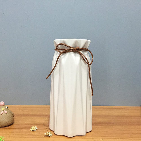 Anding White Ceramic Vase - Elegant Origami Art Design- Ideal Gift for Friends and Family, Wedding, Desktop Center Vase, A Perfect Home Decor Vase (LY096)