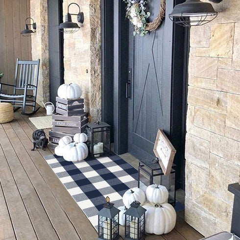 LEEVAN Cotton Buffalo Plaid Outdoor Rugs 2x4 ft Checkered Front Porch Rug Washable Woven Welcome Braided Door Mat for Layered Kitchen Farmhouse Bathroom Entryway Throw Carpet, Navy Blue and White