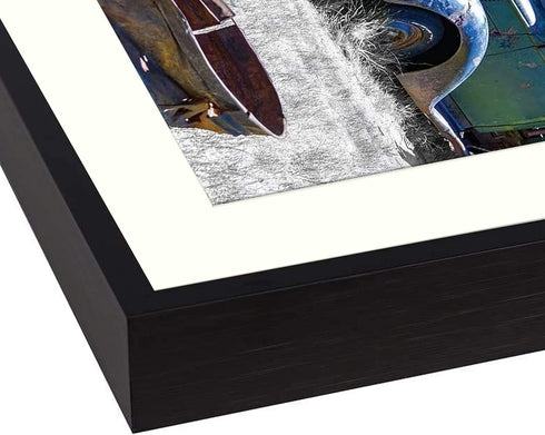 Golden State Art, 11x14 Black Picture Frame Displays Photo 8x10 with Ivory Mat or 11x14 Without Mat for Wall Mounting Aluminum Frames with Real Glass (Pack of 1)