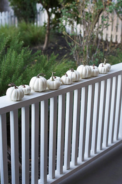 One Holiday Way 4.5-Inch Artificial White Pumpkins Wedding Decor Halloween Fall Table Decoration, 12 Piece Set - Autumn Harvest Rustic Country Farmhouse Decorative Tabletop Accents