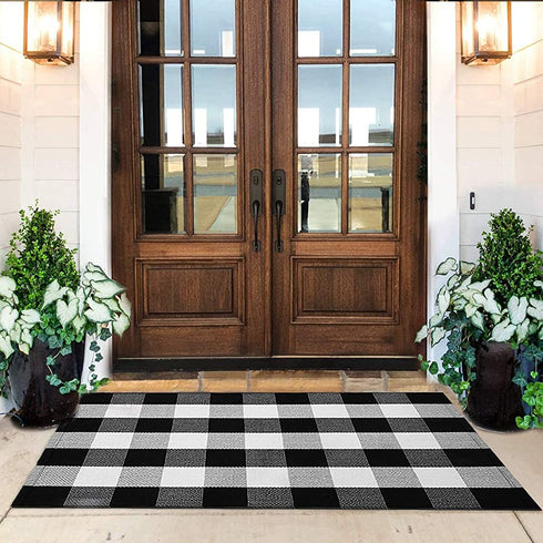 KaHouen Cotton Buffalo Check Rug 27.5 x 43 Inches, Buffalo Plaid Rug, Washable Hand-Woven Outdoor Checkered Rugs for Layered Door Mats/Kitchen/Farmhous (Christmas Porch Decor Mat)