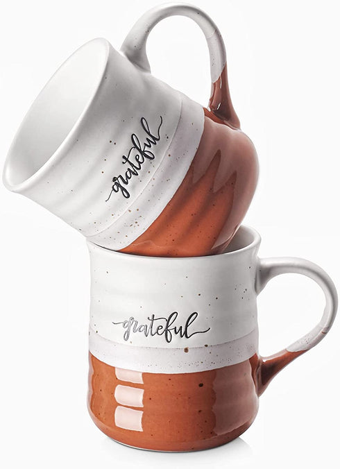 DOWAN 18 oz Large Coffee Mugs, Ceramic Mug Set with Word Grateful, Big Tea Cup for Office & Home Christmas, Dishwasher Microwave Safe, Thank You Gift, 2 Pcs, Caramel Color