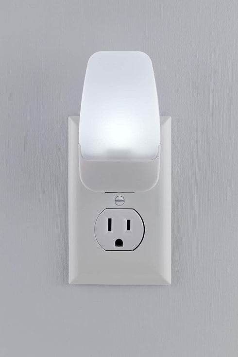 GE 55991 LED Night Light, Plug-in, Dusk to Dawn Sensor, Cool White, UL-Certified, Energy Efficient, Ideal for Bedroom, Bathroom, Nursery, Kitchen, Hallway, 2 pack, 2 Count