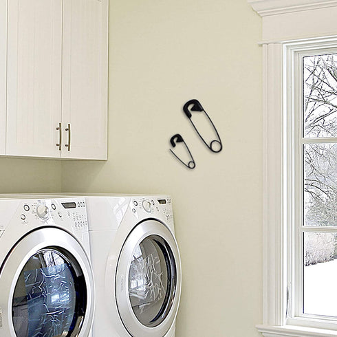 Metal Safety Pins Wall Decor by CYSCOMMA - 3D Safety Pins for Laundry Room Home Wall Decoration - Indoor and Outdoor Wall Sculptures Art Durable and Easy to Hang Large Safety Pins - Set of 2