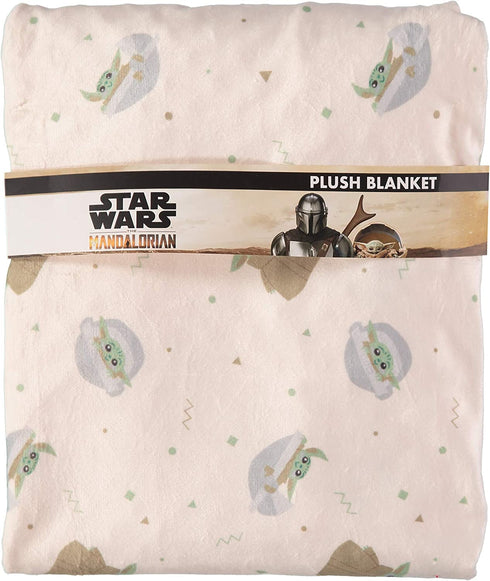 Star Wars Baby Unisex Plush Blanket - Baby Yoda Baby Gifts - Soft Baby Blankets (Off White/Green)