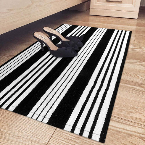 OJIA Cotton Black and White Striped Rug 24'' x 51''Hand-Woven Indoor/Outdoor Area Rug Layered Door Mats for Front Porch/Entryway/Laundry Room/ Bedroom/Outdoor