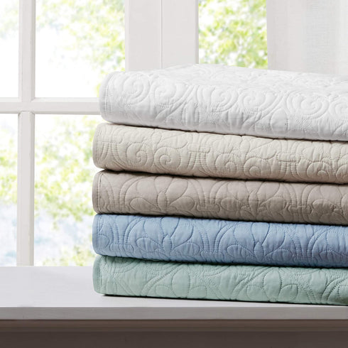 Madison Park Quebec Luxury Oversized Quilted Throw Khaki 60x70 Premium Soft Cozy Microfiber With Cotton Fill For Bed, Couch or Sofa