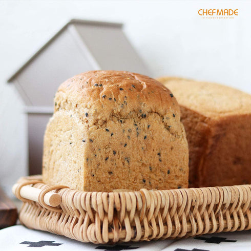 CHEFMADE Mini Pullman Loaf Pan with Lid, 0.55Lb Dough Capacity Non-Stick Rectangle Flat Toast Box for Oven Baking 3.9" x 3.9"x 3.9"(Champagne Gold)