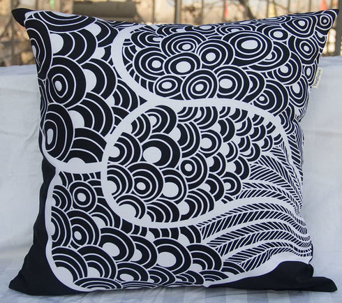 TangDepot Set of 2 100% Cotton Floral/Flower Printcloth Decorative Throw Pillow Covers Cushion Covers - (20"x20" 2 Pieces, S38 Black Peacock)