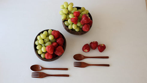 COCOBANGO® Coconut Bowls with Spoons and Forks: Vegan, Organic, 100% natural Coconut Bowls, Smoothie bowls, Wooden Bowls for Food, Wooden Fruit Bowls, Acai Bowls (Set of 2)
