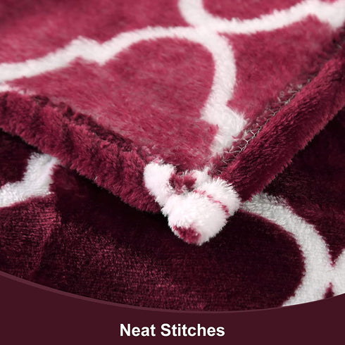 Smile Bee Flannel Fleece Blanket Throw Size, Super Soft Cozy Plush Blankets for Christmas, Lightweight Microfiber Throw Blanket for Couch Sofa Bed, 50x60 inches, Wine Red Moroccan
