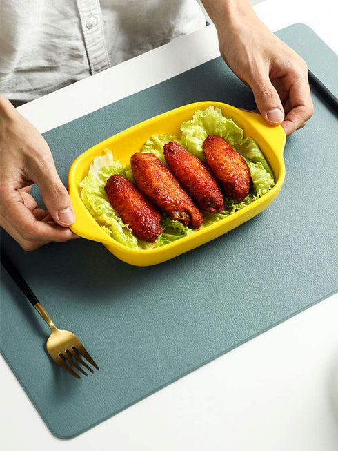 Leather Washable Placemats,Green Thick Faux Leather Heat Resistant Rectangle Table Mats,Waterproof Non-Slip Easy to Clean Placemats for Kitchen Coffee Dining Room Table Set of 6