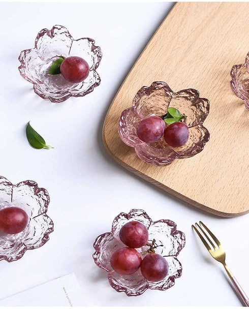 Sakura Shaped Glass Seasoning Dishes Ketchup Saucer Appetizer Plates Salad Bowls Kitchen Food Display Decoration (2pcs)