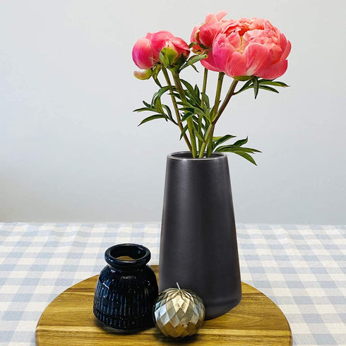 Ceramic Flower Vase for Home Décor Office Decoration, 6 Inch, Matte Black