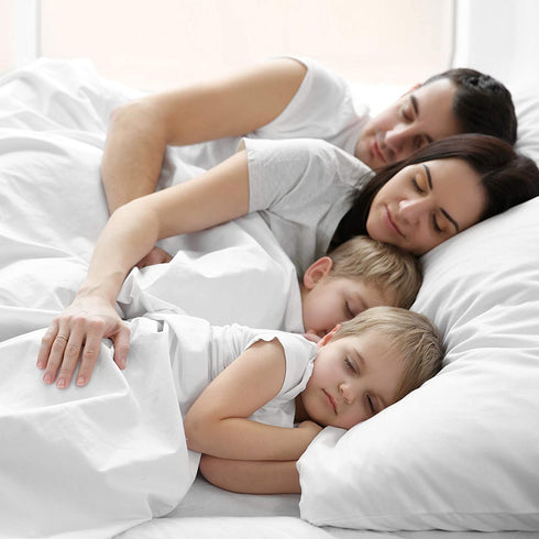 Love's cabin Full Size Sheet Sets White, Luxury Brushed Microfiber 1800 TC Bed Sheets for Full Size Bed, Wrinkle & Fade Resistant 4 Piece Sheet Set (1 Flat Sheet,1 Fitted Sheet,2 Pillow Cases)