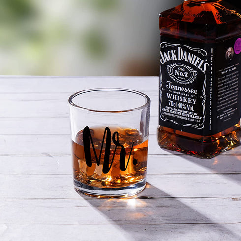 Futtumy Mr & Mrs Whiskey Glass and Stemless Wine Glass Gift Set, Valentines Day Gift for Mr Mrs Couple Husband Wife Bride Groom, Unique Glass Set Idea for Valentines Day Birthday Christmas Wedding