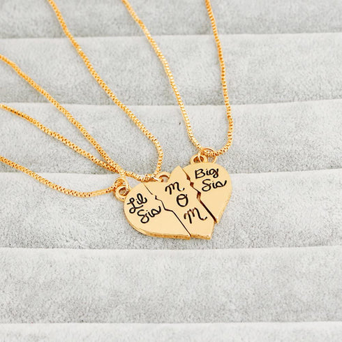 Amosfun Mother Jewelry Gift Big Sis Lil Sis Mom Puzzle Heart Pendants Matching Mother' s Day Gift from Daughter (Golden) Party Favors