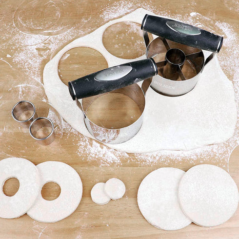 HULISEN Donut Cutter & 3.5 inch Biscuit Cutter (Set of 2), with Soft Grip Handle, Bonus 2 Pcs Small Cookies Cutter - Stainless Steel Professional Baking Dough Tool Set, Gift Package
