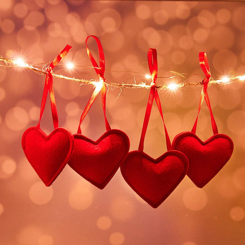 WILLBOND 30 Pieces Valentines Hanging Felt Heart Ornaments Red Felt Heart Christmas Ornaments for Wedding Valentine Party Decoration