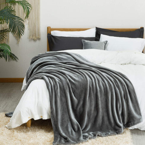 Bedsure Fleece Blanket Twin Size 350GSM - Soft Blankets for Bed All Season,60x80 Inches Grey