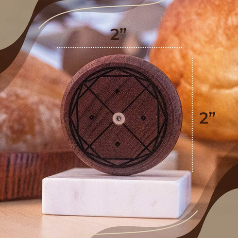 EINKORN & RYE Artisanal Round UFO Lame - Premium Crafted Leather Case and 5 Blades Included - Ambidextrous Bakers Tool for Scoring Dough