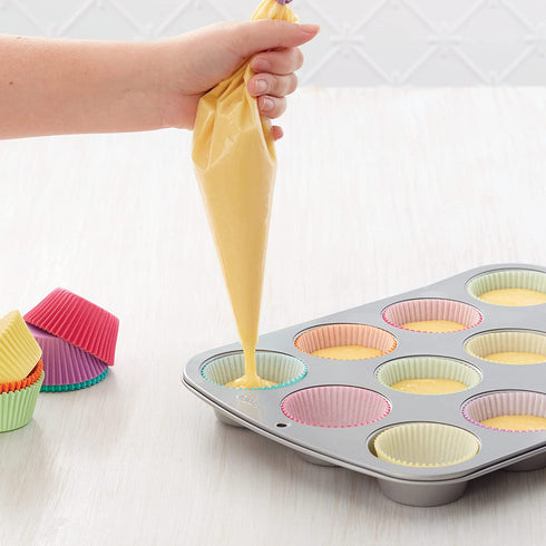 Wilton 12-Inch Disposable Cake Decorating Pastry Bags, 100-Count