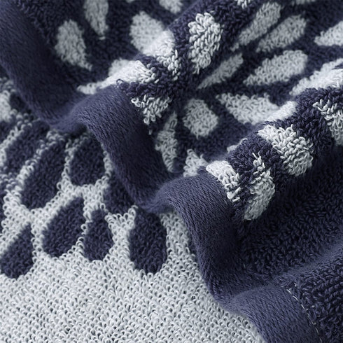 Pidada Bath Towel Hydrangea Pattern 100% Cotton Soft Absorbent Towels for Bathroom 1 Pack 27.6 x 55 Inch (Dark Grey)