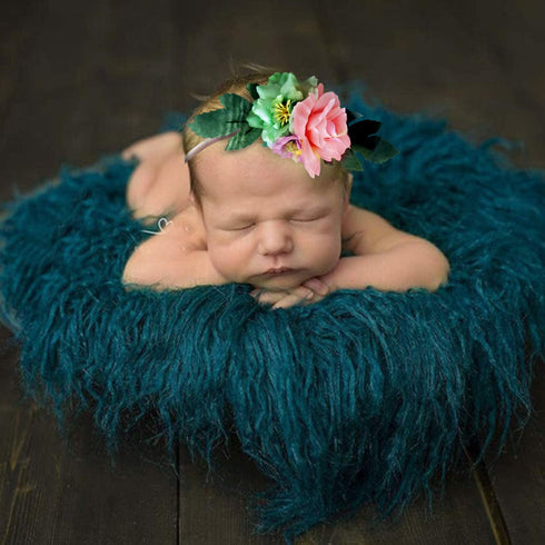 4 Pcs Newborn Photography Props Outfits- Baby Dark Green Long Ripple Wrap and Toddler Swaddle Blankets Photography Mat with Cute Headbands for Infant Boys Girls(0-12 Months)