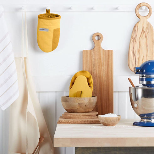 KitchenAid Beacon Two-Tone Mini Oven Mitt Set, 5.5"x8", Majestic Yellow