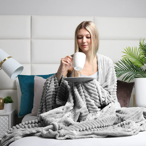 Nestl Fleece Blanket - Bed Blankets Queen Size - Soft Fuzzy Blanket - Lightweight Queen Blanket for Bed - Cut Plush Blanket - Light Grey Queen Size Blanket - 90x90 Inches