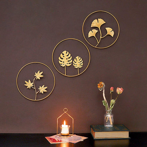 Tinsow 9.5 Inch Iron Wall Sculptures,Gold Metal Ginkgo, Maple, Monstera Leaf Wall Decor Round Wall Ornaments,Easy Installation Great for Bedroom Hanging Parts Hotel Wall Decoration (Gold, 4)