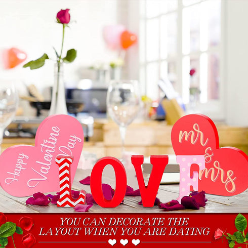 Valentine's Day Wooden Table Sign Decoration 3 Pieces Heart Wooden Signs Love Letter Home Decor Rustic Romantic Mr and Mrs Sign for Valentine's Day Wedding Table Party Home