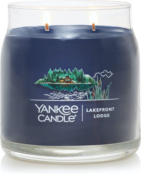 Yankee Candle Lakefront Lodge Signature Medium Jar Candle
