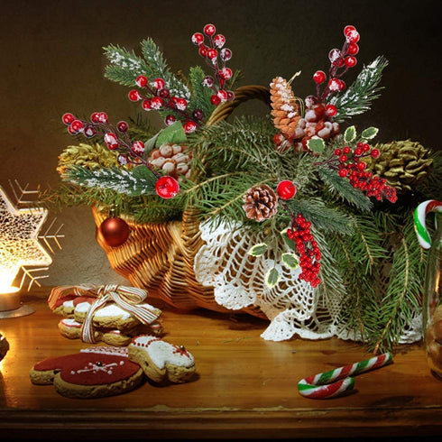 Christmas Picks Artificial Red Berry Picks Stems - Christmas Pine Cone Picks and Spray Branches with Holly Leaves for Christmas Wreath Tree Decoration Winter Holiday Season Wedding D¨¦cor