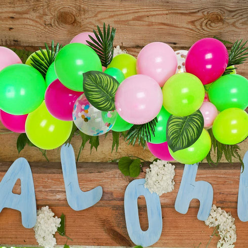 Auihiay 90 PCS 6 Kinds Monstera LeavesPalm Leaves Tropical Party Decorations Jungle Leaf with Stem for Tropical Leaves Decorations Beach Birthday Jungle Party Palm Leaves Decorations