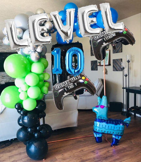 Video Game Balloons Level Up 10th Birthday Party Supplies, 18 Pieces (10th)