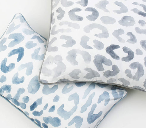 Thro by Marlo Lorenz 20x20 Miron Cheetah Velvet Throw Pillow, 1 Count (Pack of 1), Gray