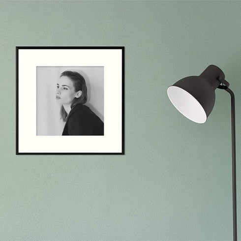 Golden State Art, 12x12 Aluminum Photo Frame with Ivory Mat for 8x8 Pictures - Sawtooth Hangers, Spring Clips - Wall Mounting - Real Glass - Metal Frame (Black, 1-Pack)