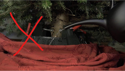 Luster Leaf Nanny Christmas Tree Watering Device, Deluxe