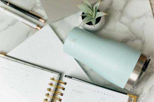 Simple Modern Tumbler with Clear Flip Lid and Straw | Reusable Insulated Water Bottle Stainless Steel Travel Mug | Slim Cruiser Collection | 32oz, Riptide
