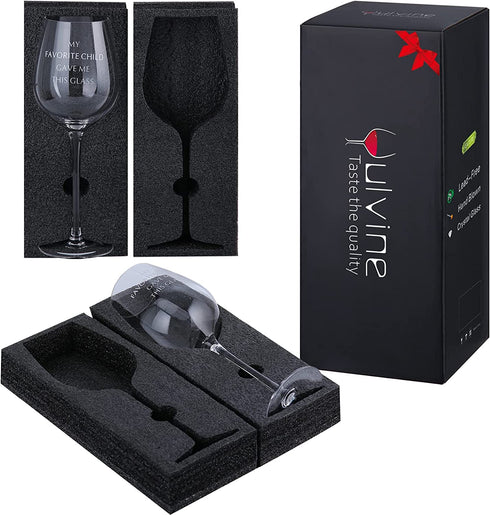 Birthday Gifts for Mom Dad Gifts from Daughter Son Funny Mothers Fathers Day Bday Gift Presents Ideas for Moms Dads Step Father from Kids My Favorite Child Gave Me This Wine Glass 13oz