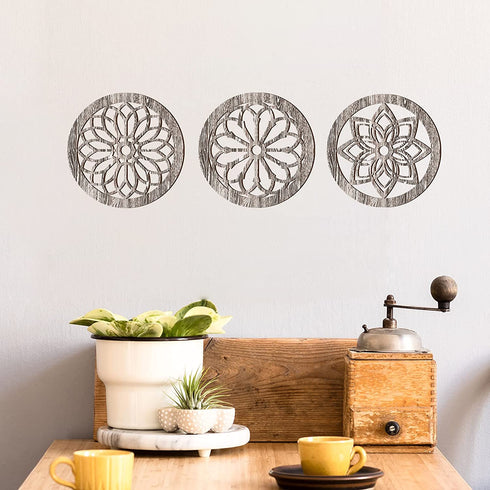 3 Pcs Thickened Wooden Rustic Wall Decor Flower Carved Wall Art Farmhouse Geometric Frame Hanging Art Decor for Home Decor (Light Brown,Round)
