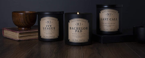 Manly Indulgence Fresh Shave Candle With Notes of Musk, Vanilla, Amber and Cedarwood (16.5 Oz)