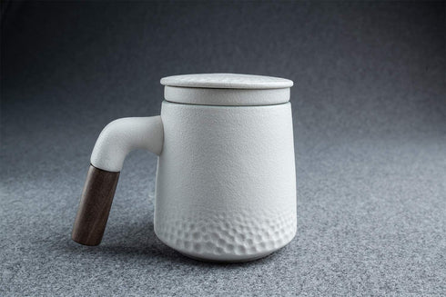 Tea cup with Sandalwood handle, 13 oz, Ceramic Tea Mug with Porcelain Infuser and Lid for Hot Tea or Coffee, Gift Set, 1-Pack (White)
