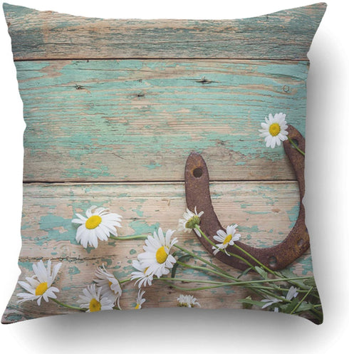 Emvency Throw Pillow Covers Rustic with Rusty Horseshoe and Daisies On Old Wooden Boards Copy Space Top 18 x 18 Inch Square with Hidden Zipper Polyester Home Sofa Cushion Decorative Pillowcase