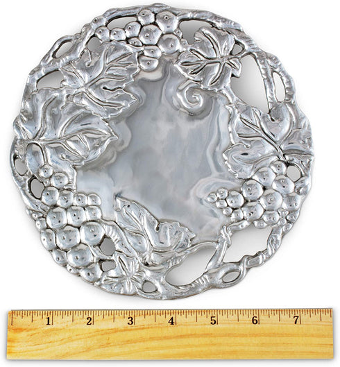 Arthur Court Metal Grapevine Trivet Classic Grape Pattern Detailly Sand Casted Aluminum with Artisan Quality Hand Polished Hot Pans Pots Dishes or Teapot 8 inch Diameter