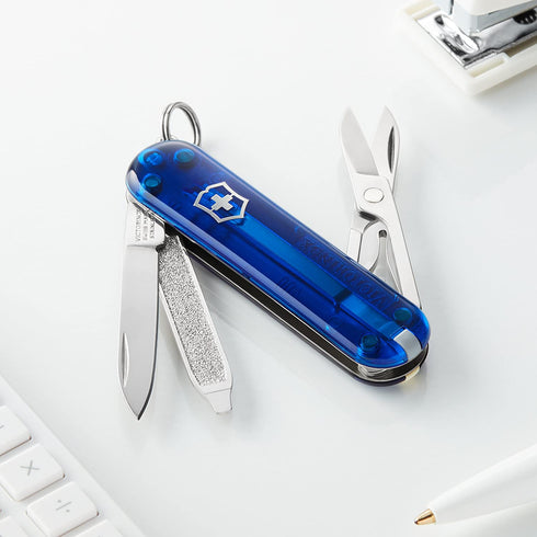 Victorinox Swiss Army Classic SD Pocket Knife, Translucent Sapphire