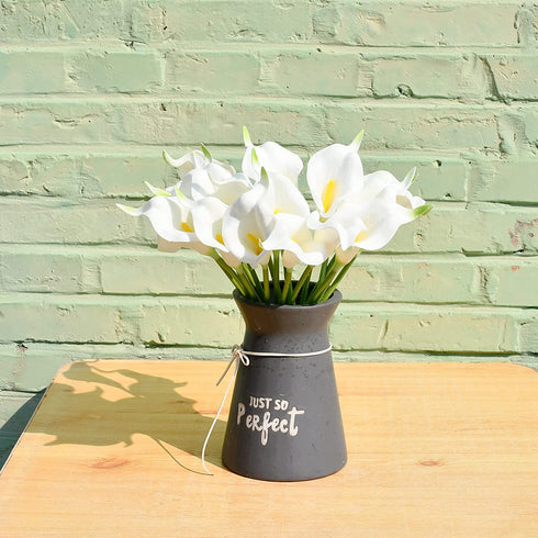 Mandy's 20pcs White Flowers Artificial Calla Lily Silk Flowers 13.4" for Home Kitchen & Wedding